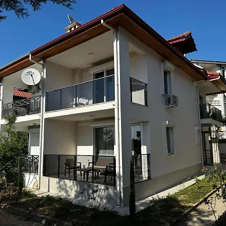 House Ferienhaus *