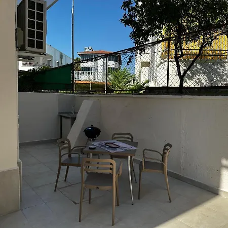 Сasa de vacaciones House Side