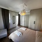 Case de vacanță House