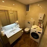 House Case de vacanță Side